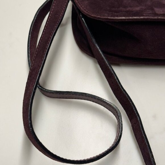 🔥🔥🔥Salvatore Ferragamo Suede Plum/Burgundy Color Crossbody/Shoulder Bag EUC! - Picture 12 of 16